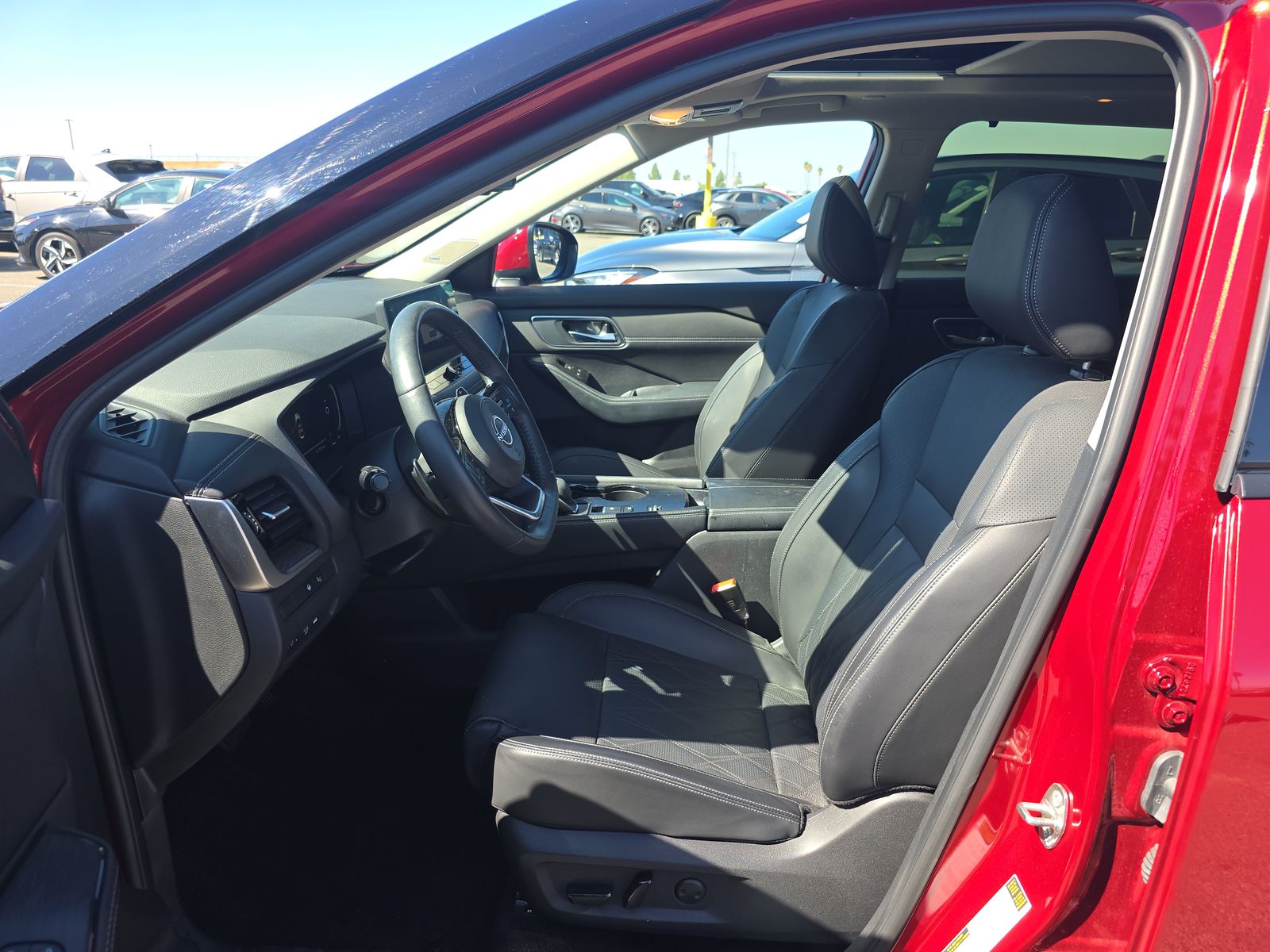 2024 Nissan Rogue Platinum FWD