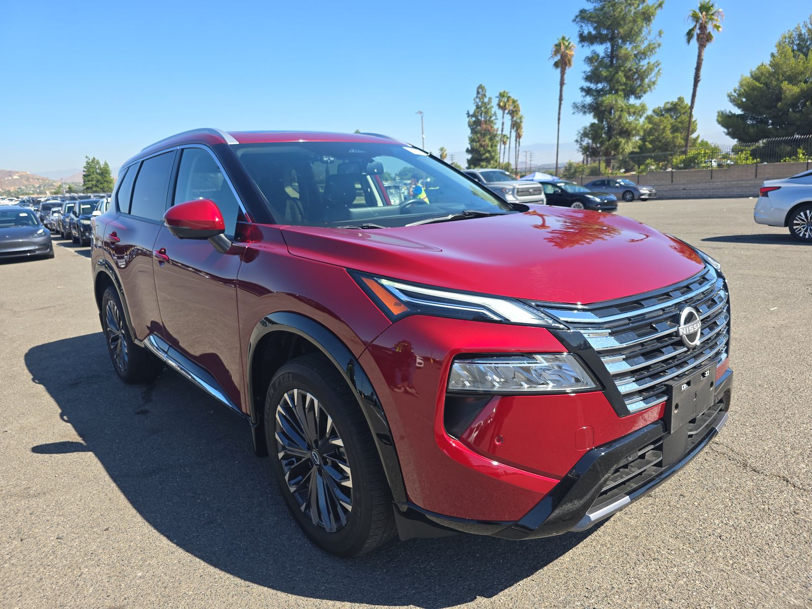 2024 Nissan Rogue Platinum FWD