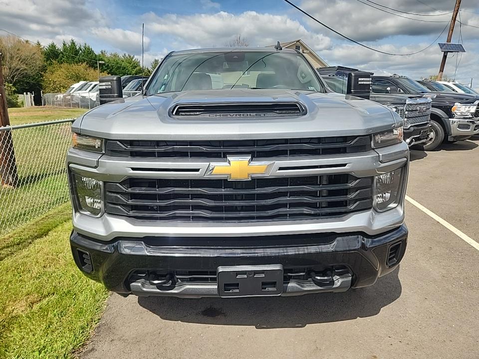 2024 Chevrolet Silverado 2500HD Custom AWD