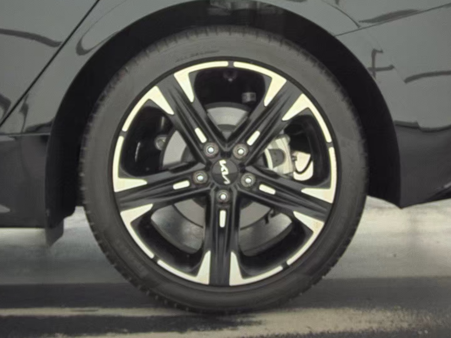 2023 Kia K5 GT-Line AWD