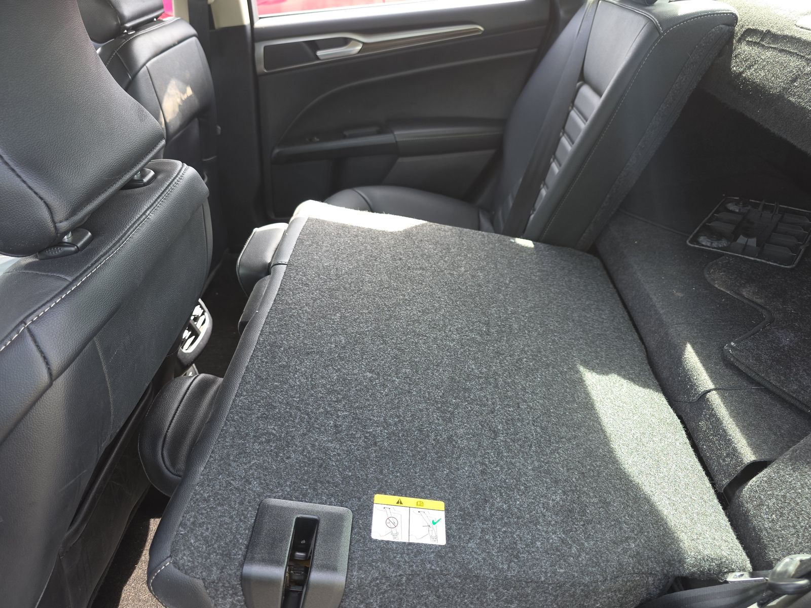 2018 Ford Fusion Hybrid SE FWD