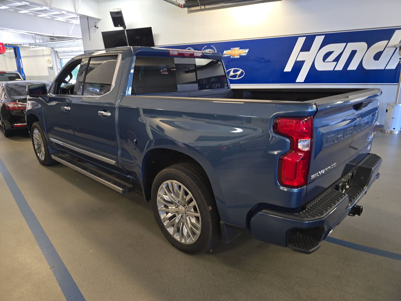 2024 Chevrolet Silverado 1500 High Country AWD