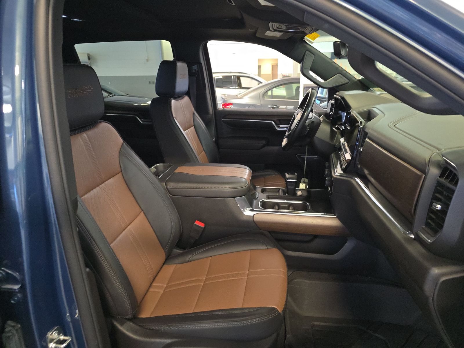 2024 Chevrolet Silverado 1500 High Country AWD