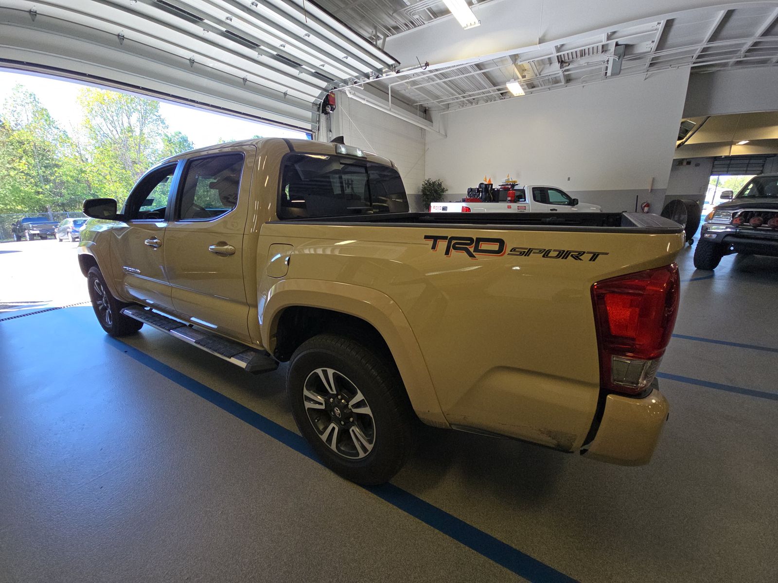 2017 Toyota Tacoma TRD Sport RWD
