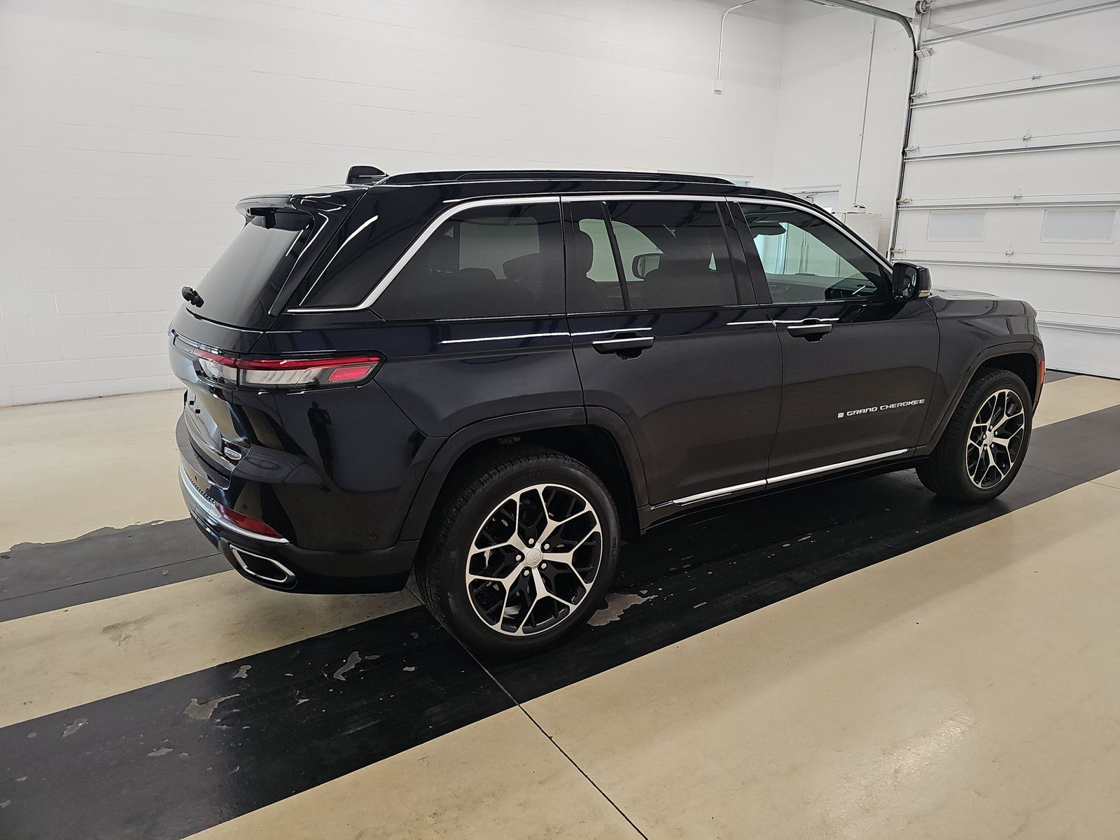 2024 Jeep Grand Cherokee 4xe Summit Reserve AWD
