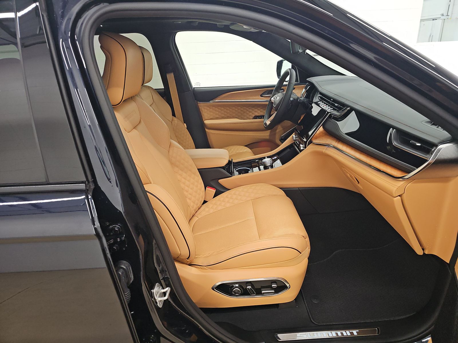 2024 Jeep Grand Cherokee 4xe Summit Reserve AWD