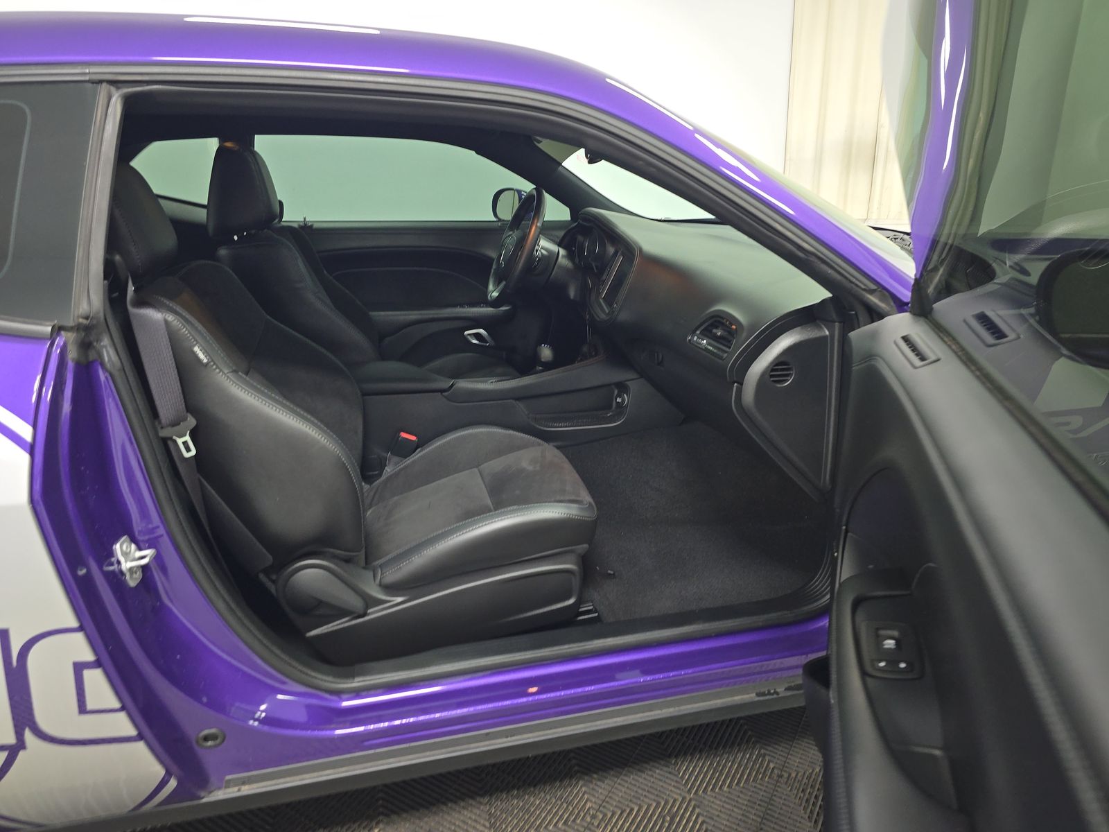 2023 Dodge Challenger R/T RWD