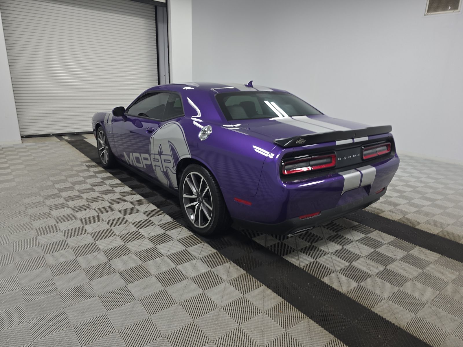 2023 Dodge Challenger R/T RWD