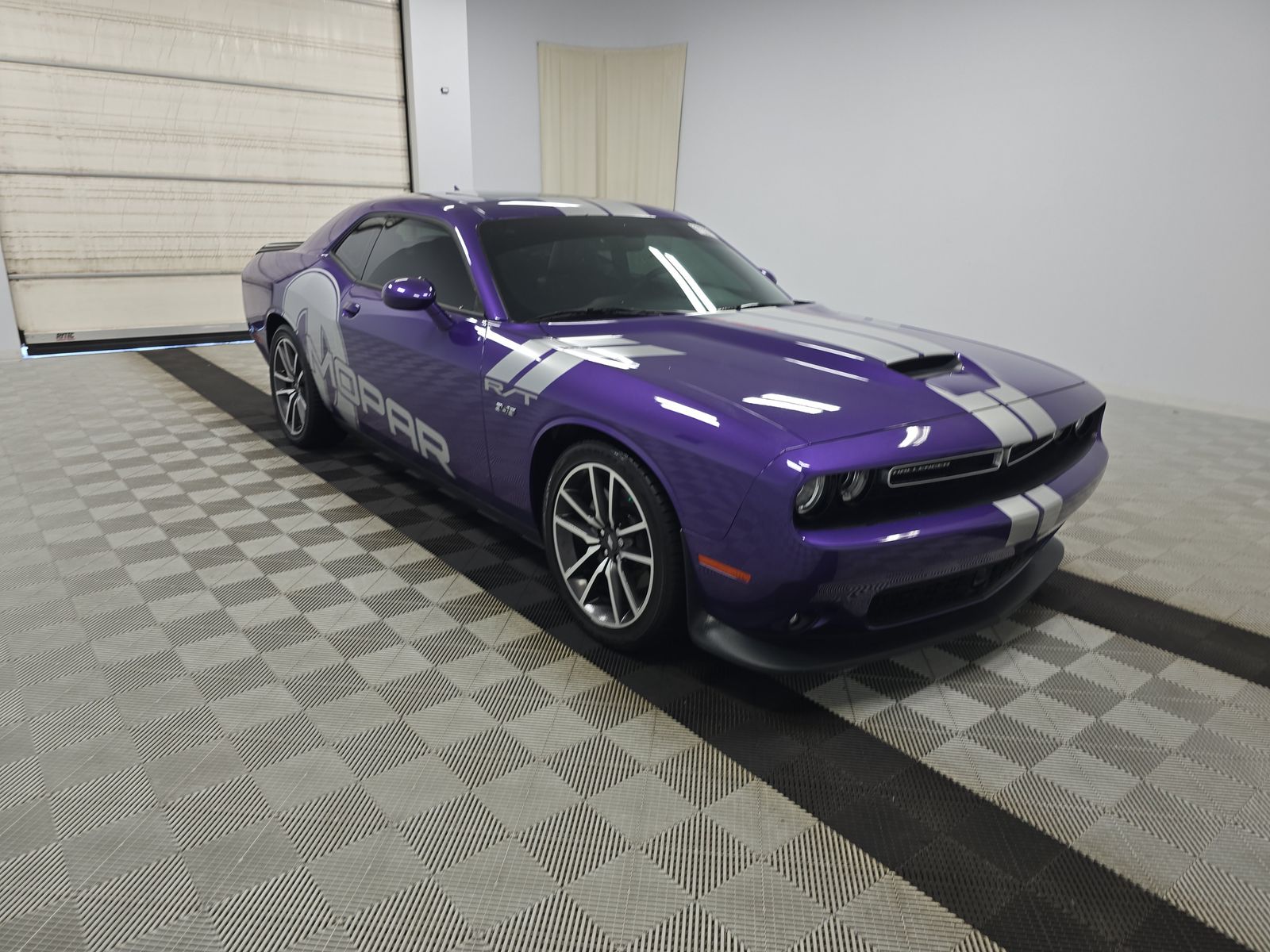 2023 Dodge Challenger R/T RWD