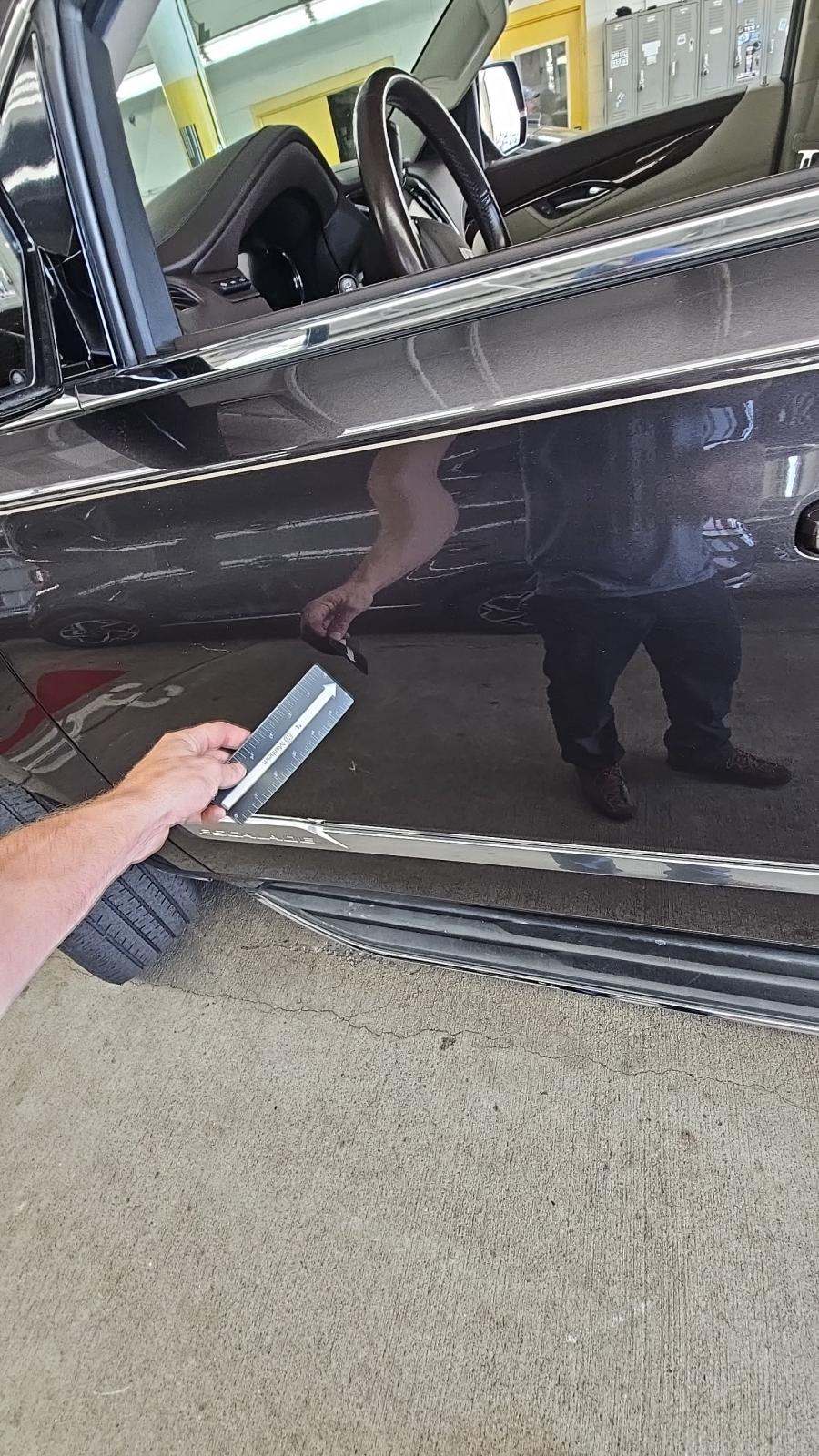 2017 Cadillac Escalade Luxury RWD