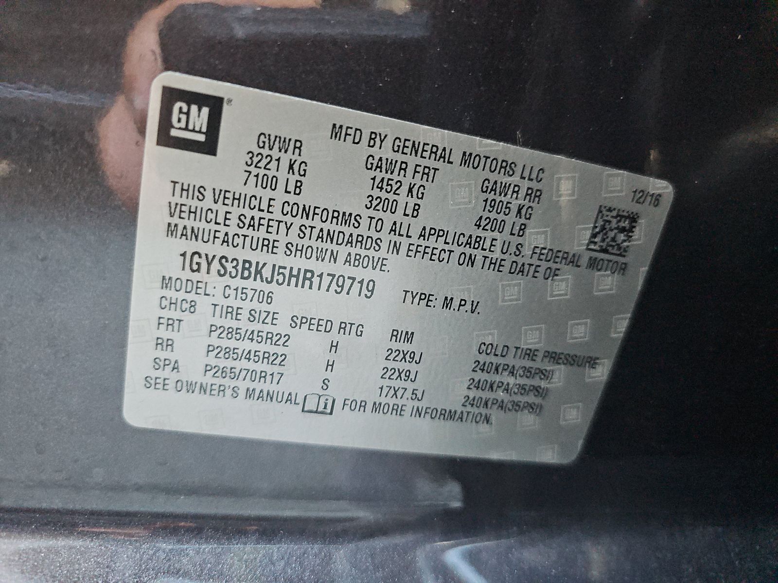 2017 Cadillac Escalade Luxury RWD