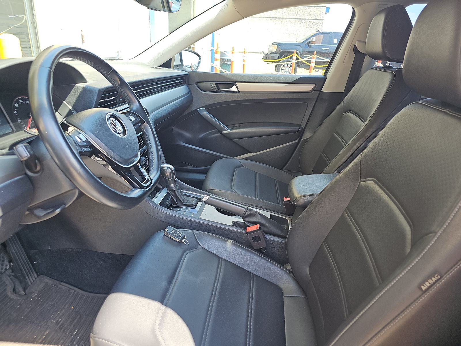 2020 Volkswagen Passat 2.0T SE FWD