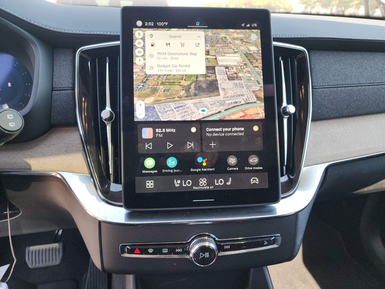 2025 Volvo XC90 B6 Plus AWD