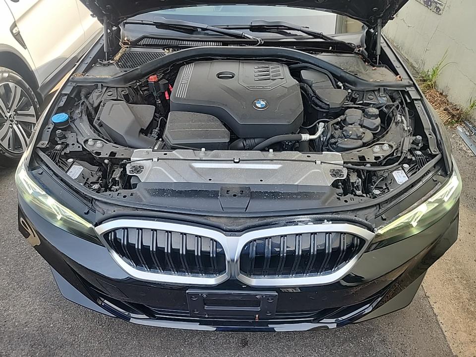 2023 BMW 3 Series 330i xDrive AWD