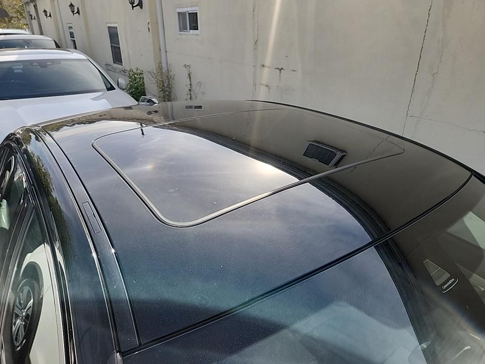 2023 BMW 3 Series 330i xDrive AWD