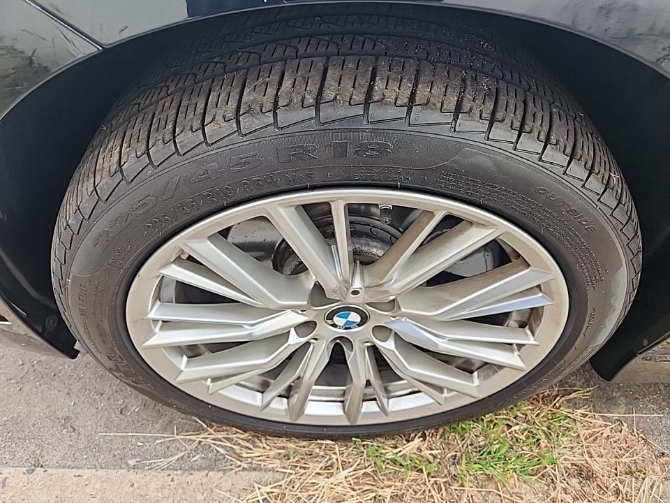 2023 BMW 3 Series 330i xDrive AWD