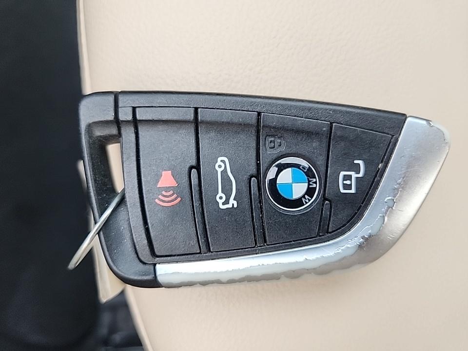 2023 BMW 3 Series 330i xDrive AWD