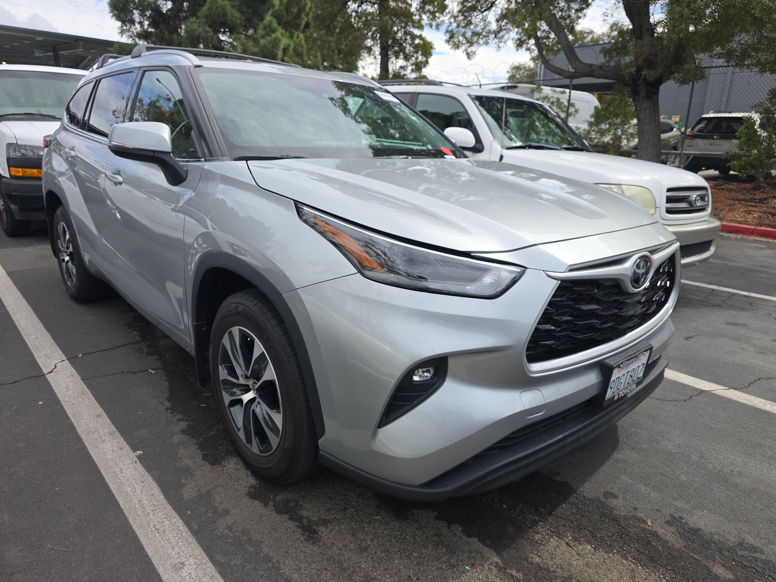 2022 Toyota Highlander XLE AWD