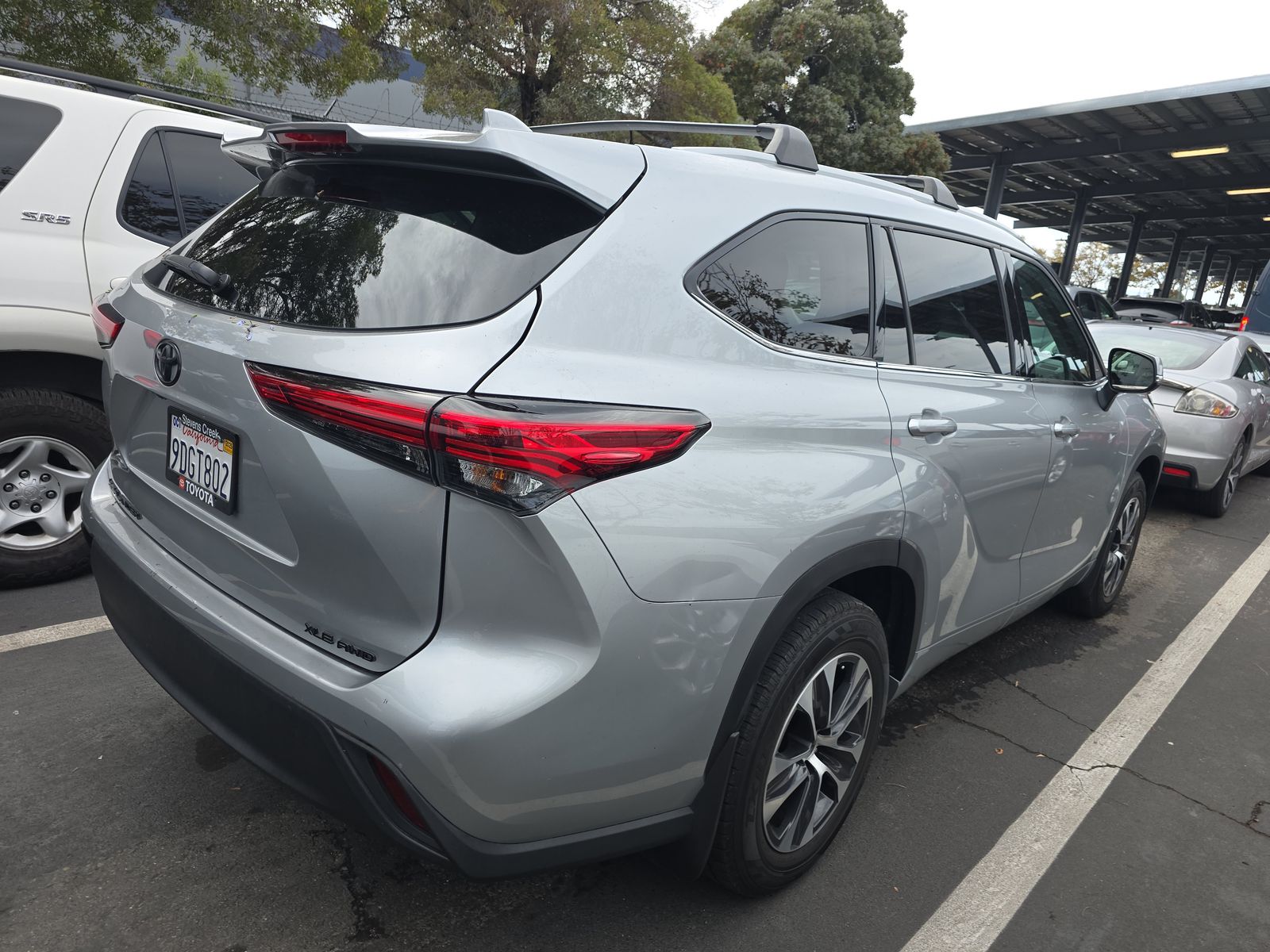 2022 Toyota Highlander XLE AWD