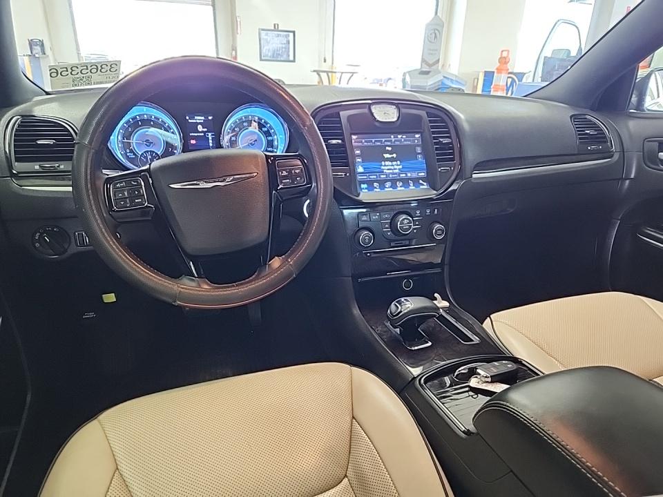 2014 Chrysler 300 Uptown Edition RWD