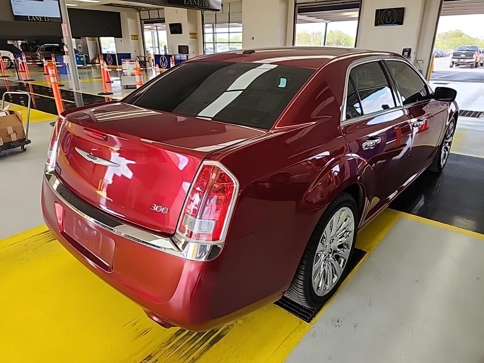 2014 Chrysler 300 Uptown Edition RWD