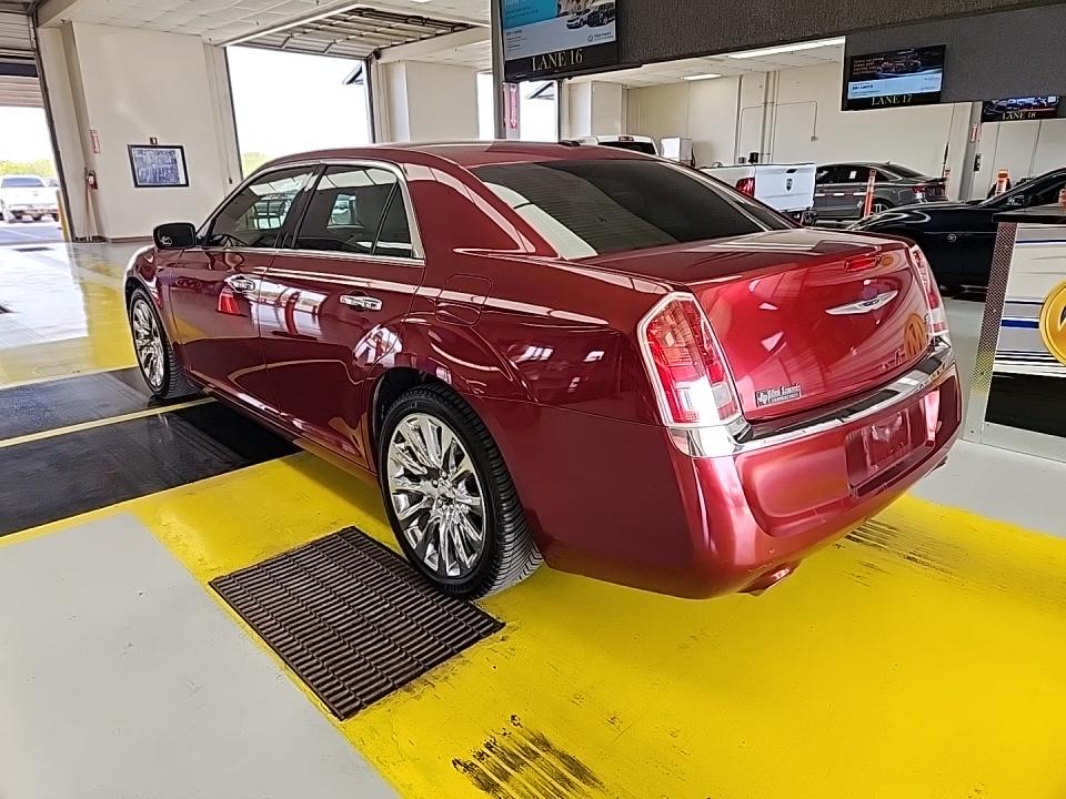 2014 Chrysler 300 Uptown Edition RWD