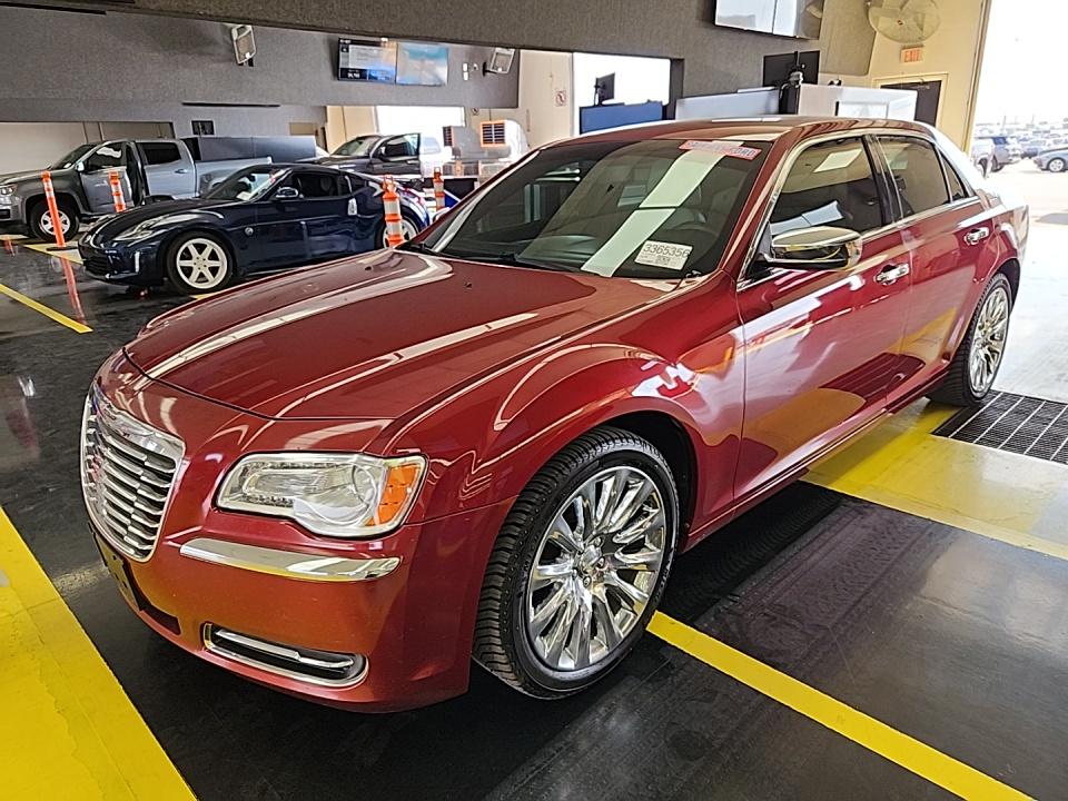 2014 Chrysler 300 Uptown Edition RWD