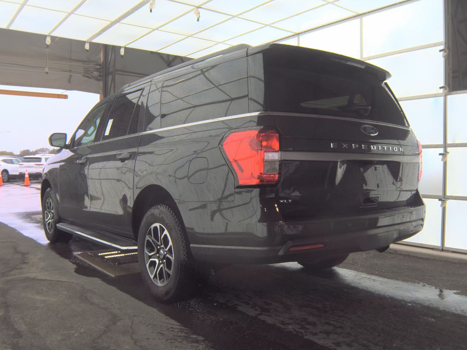 FORD EXPEDITION MAX - 7