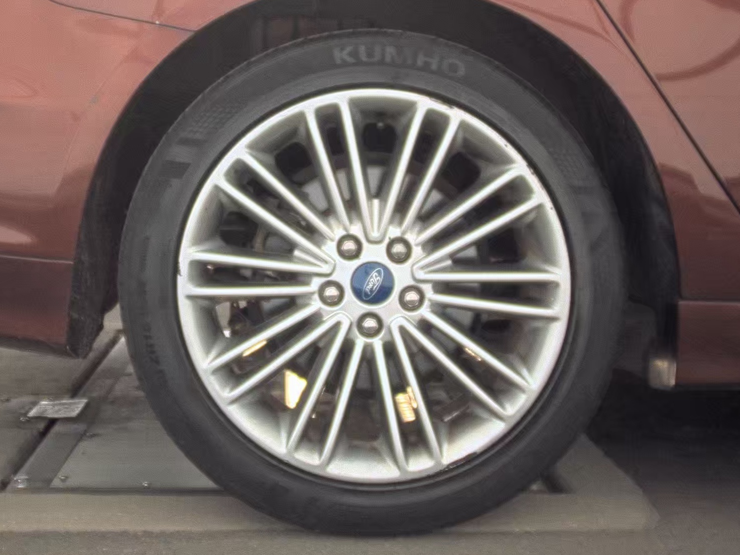 2015 Ford Fusion SE FWD