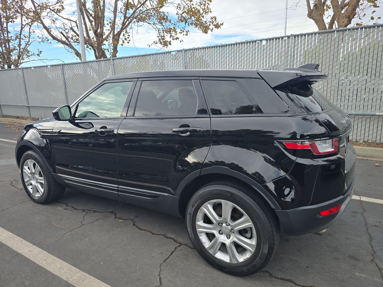 2019 Land Rover Range Rover Evoque SE Premium AWD