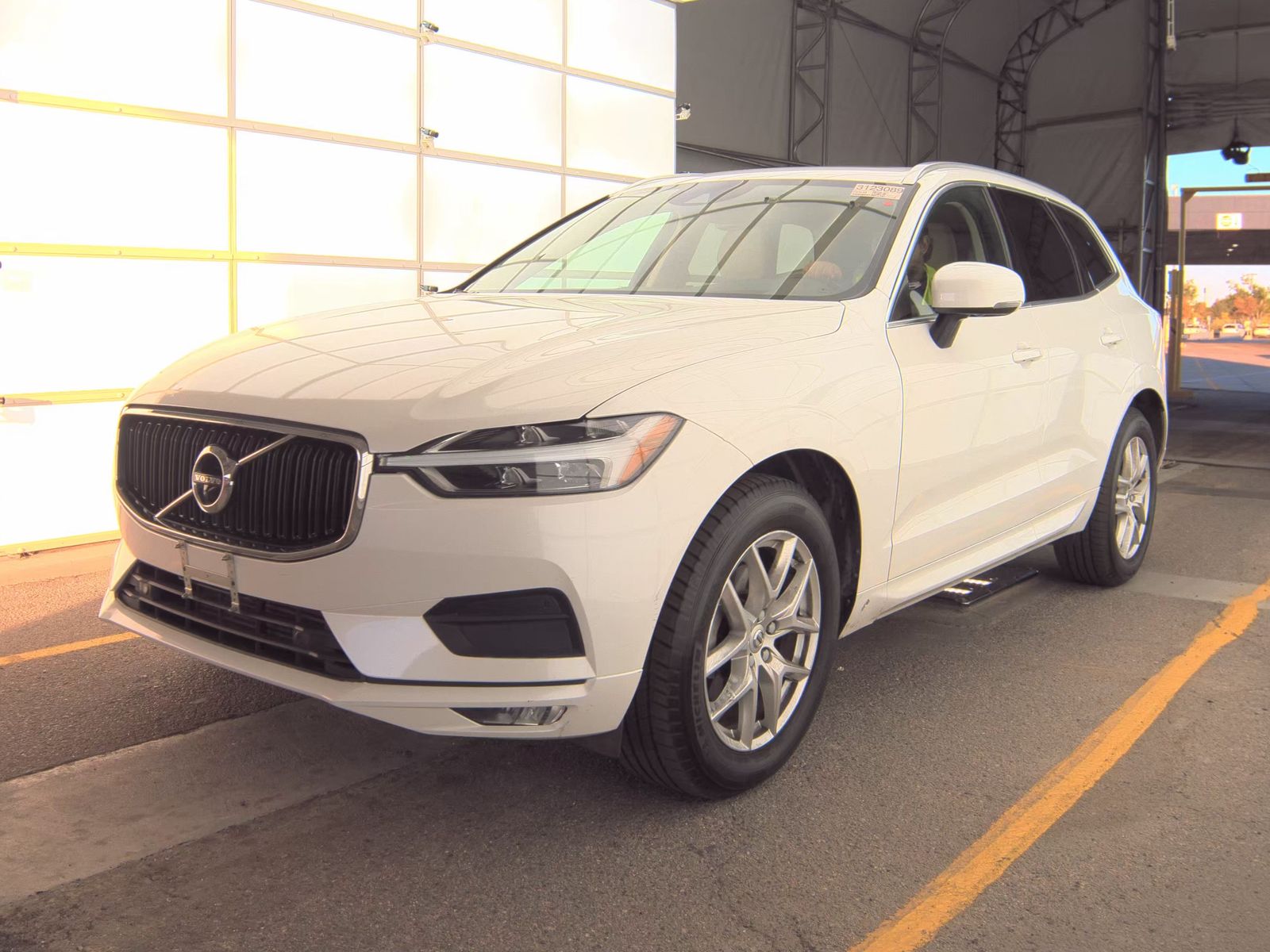 2021 Volvo XC60 T5 Momentum AWD
