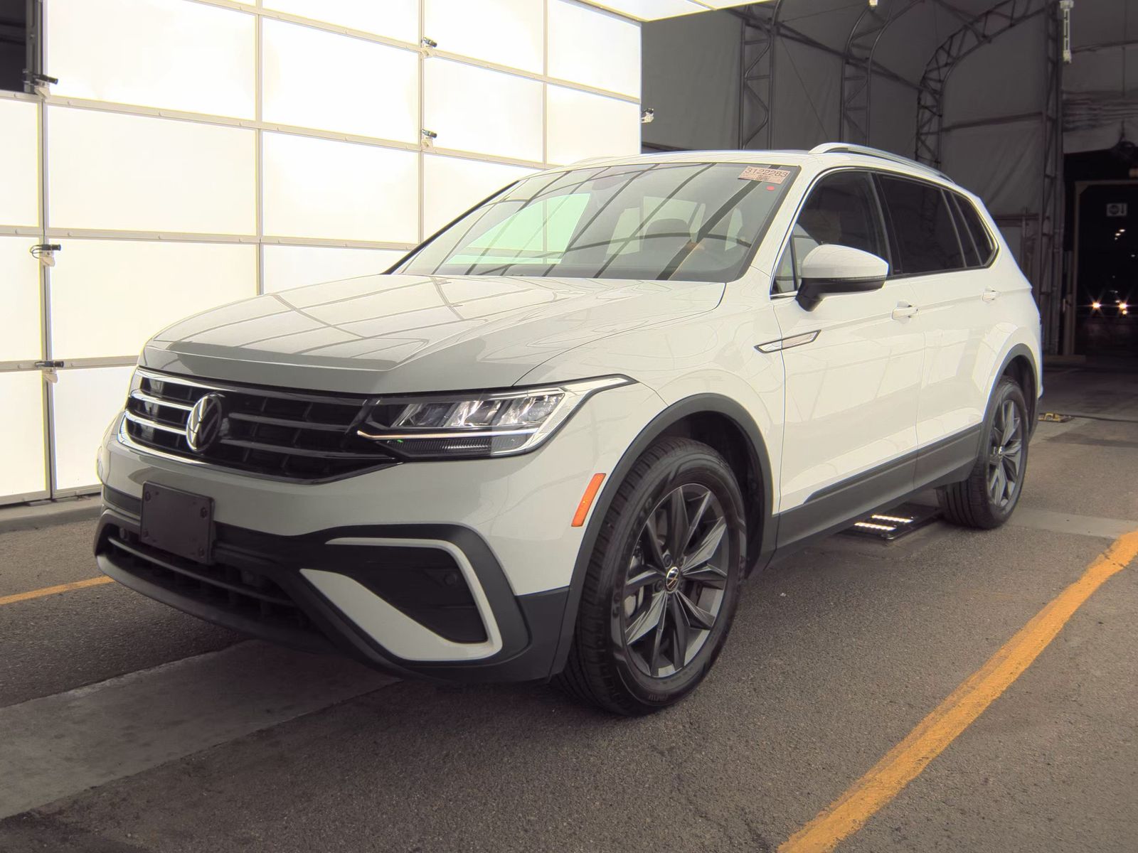 2022 Volkswagen Tiguan 2.0T SE AWD