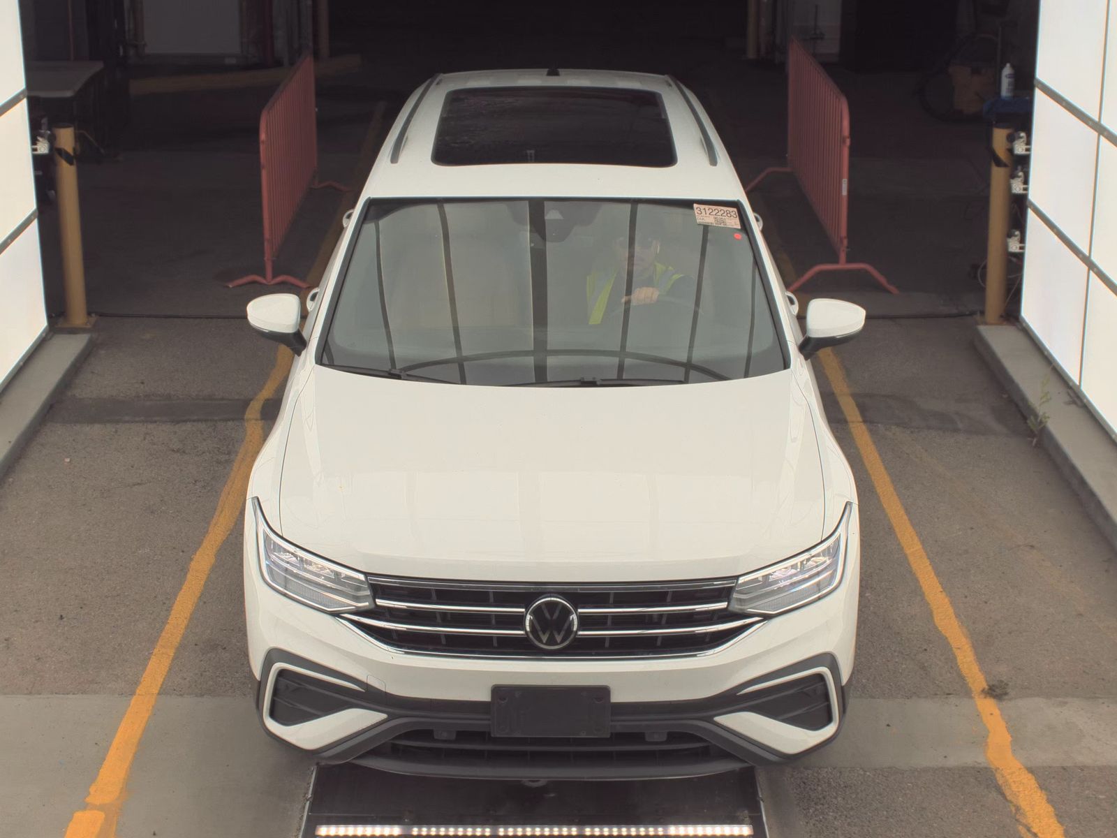 2022 Volkswagen Tiguan 2.0T SE AWD