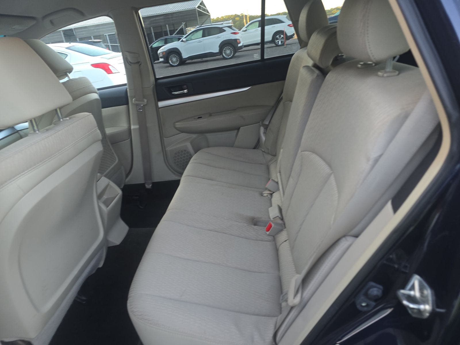 2012 Subaru Outback 2.5i Premium AWD