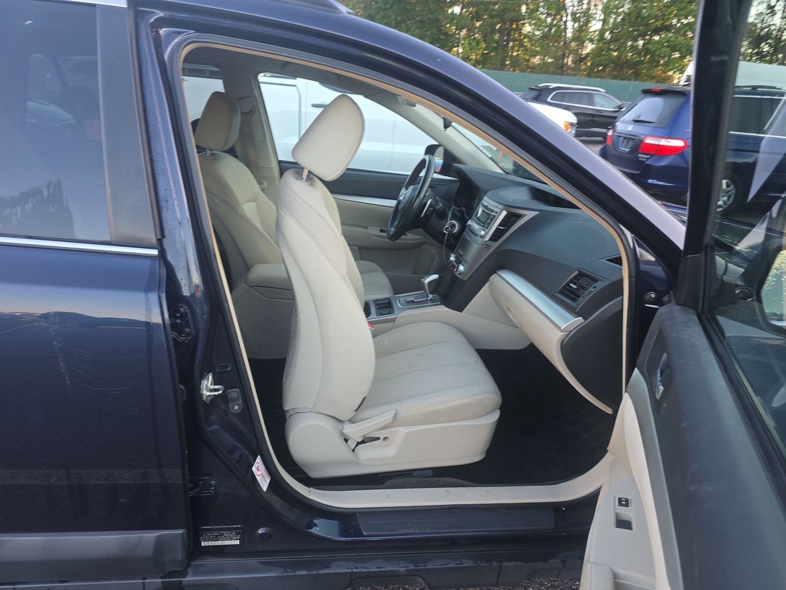 2012 Subaru Outback 2.5i Premium AWD