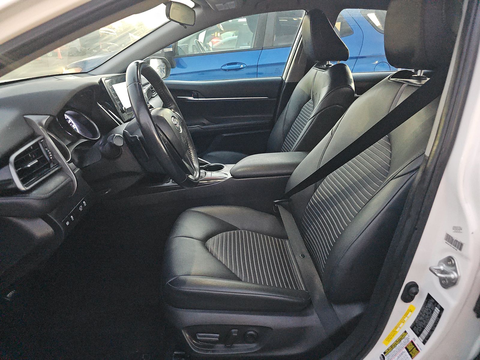 2022 Toyota Camry SE FWD