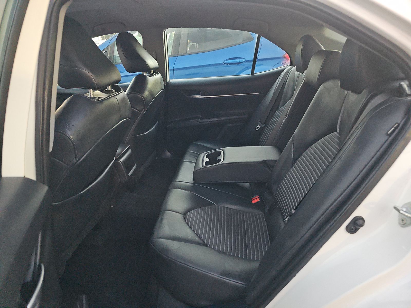 2022 Toyota Camry SE FWD