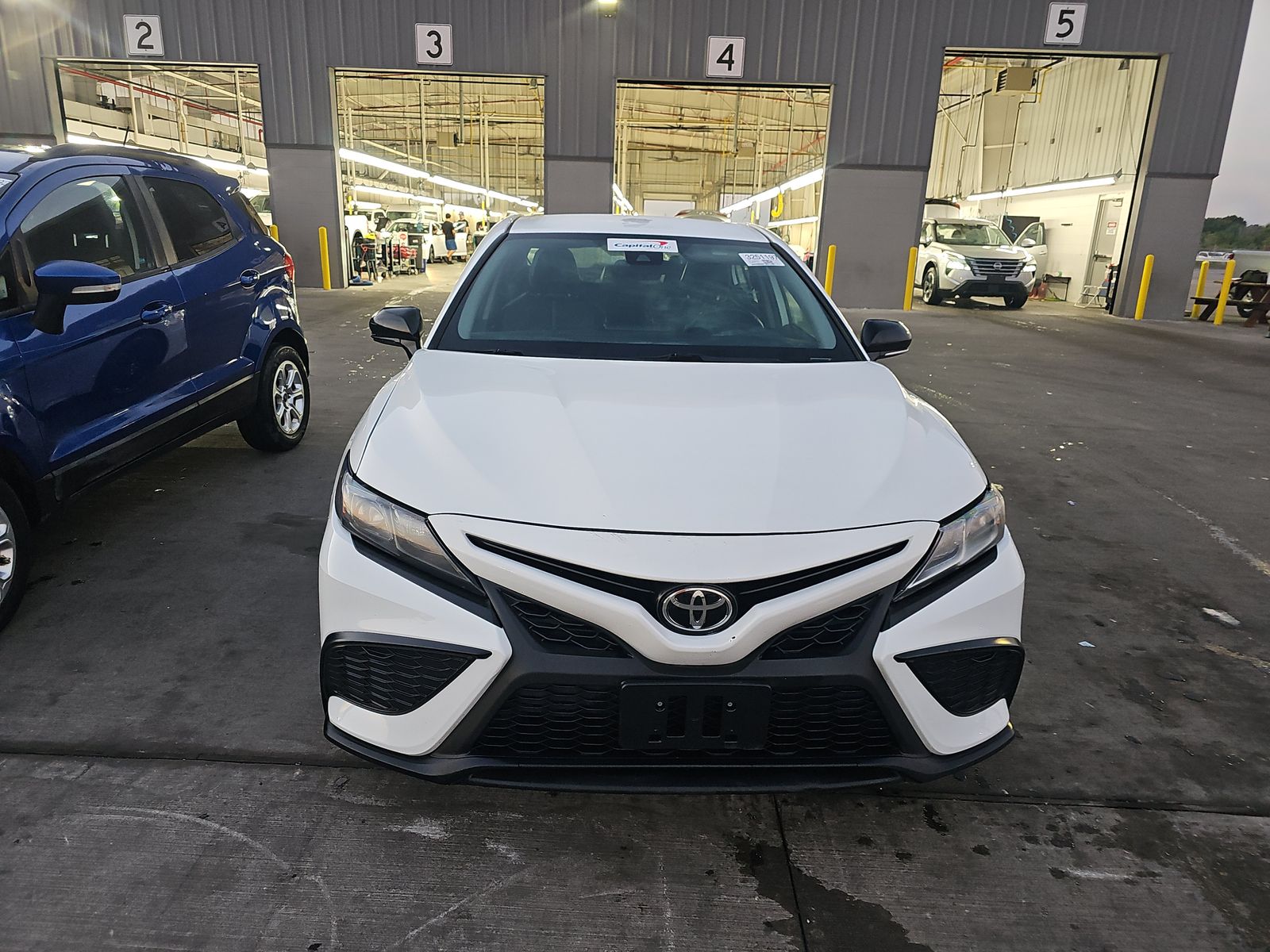 2022 Toyota Camry SE FWD