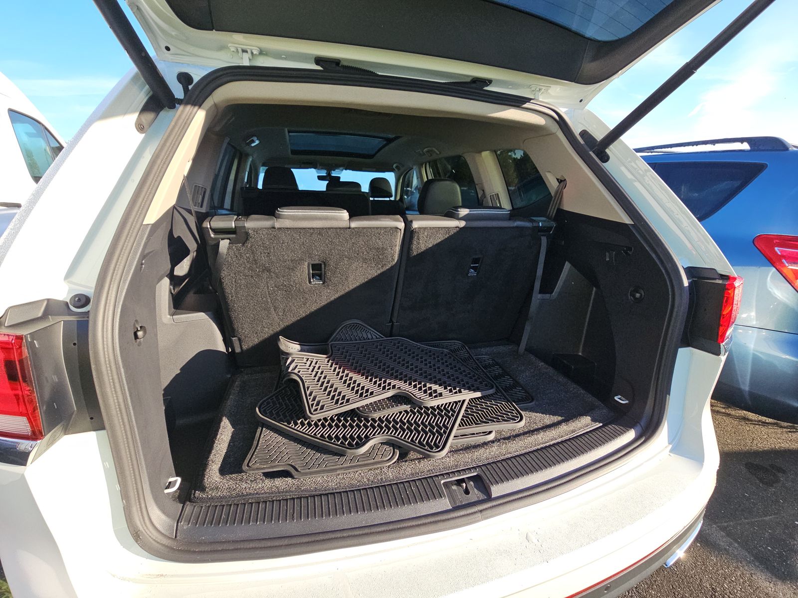 2023 Volkswagen Atlas 3.6L SE FWD