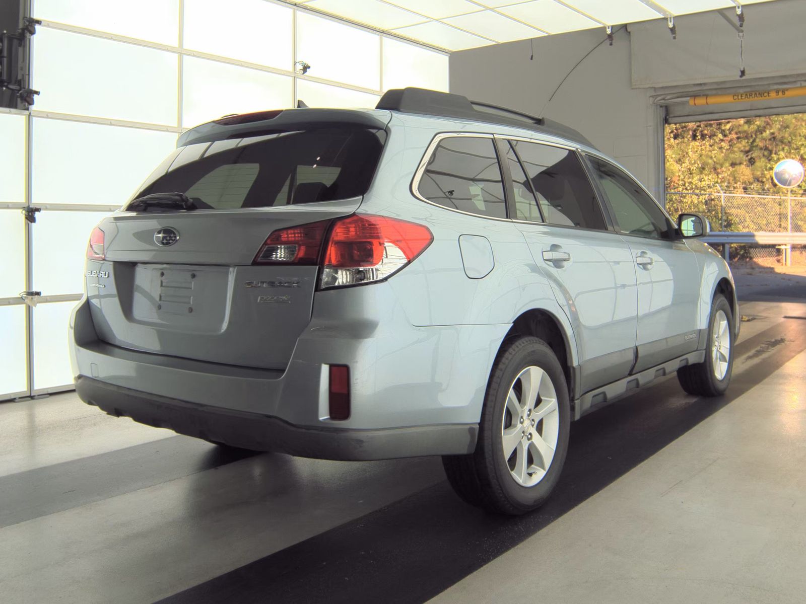 2014 Subaru Outback 2.5i Limited AWD