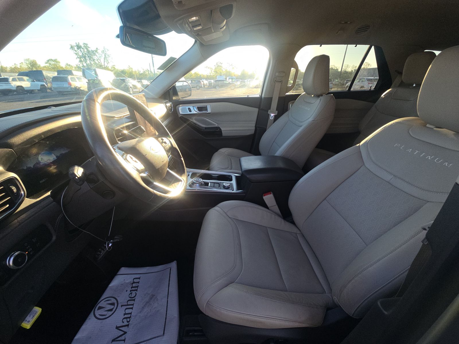 2022 Ford Explorer Platinum AWD