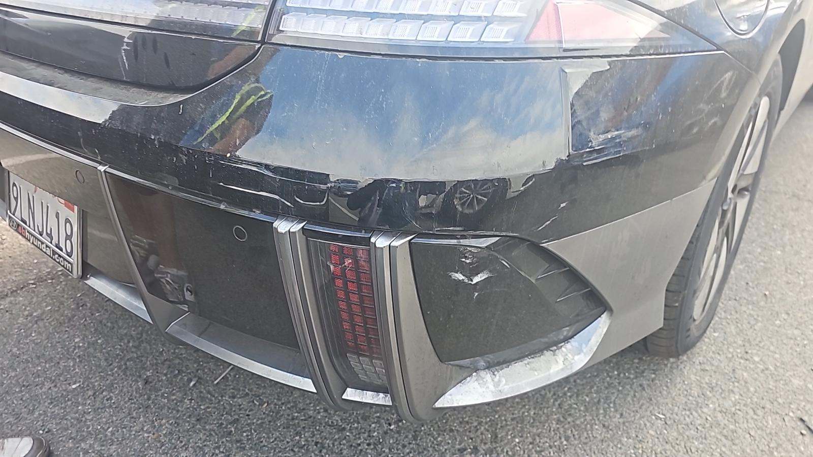 2024 Hyundai IONIQ 6 SE RWD