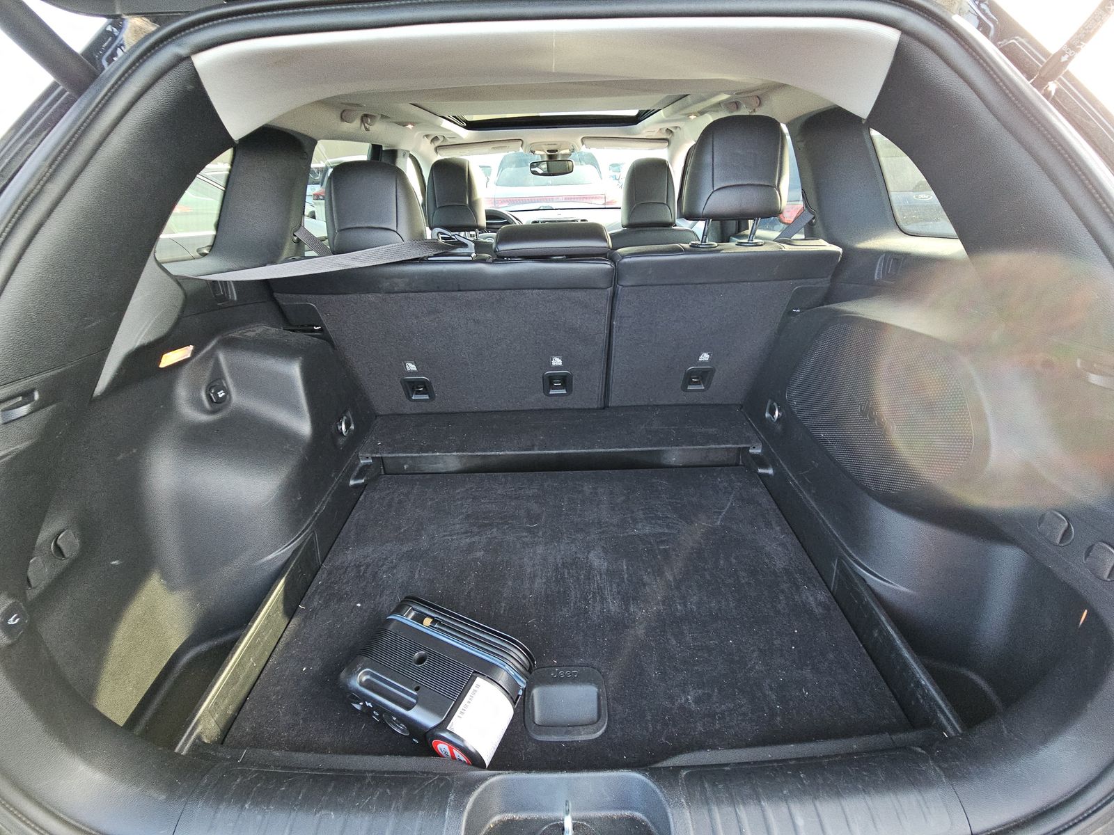 2022 Jeep Cherokee Limited AWD