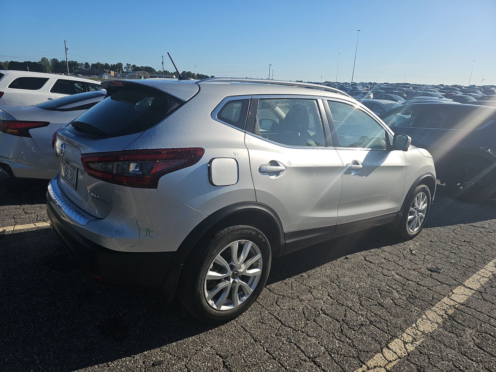 2022 Nissan Rogue Sport SV AWD