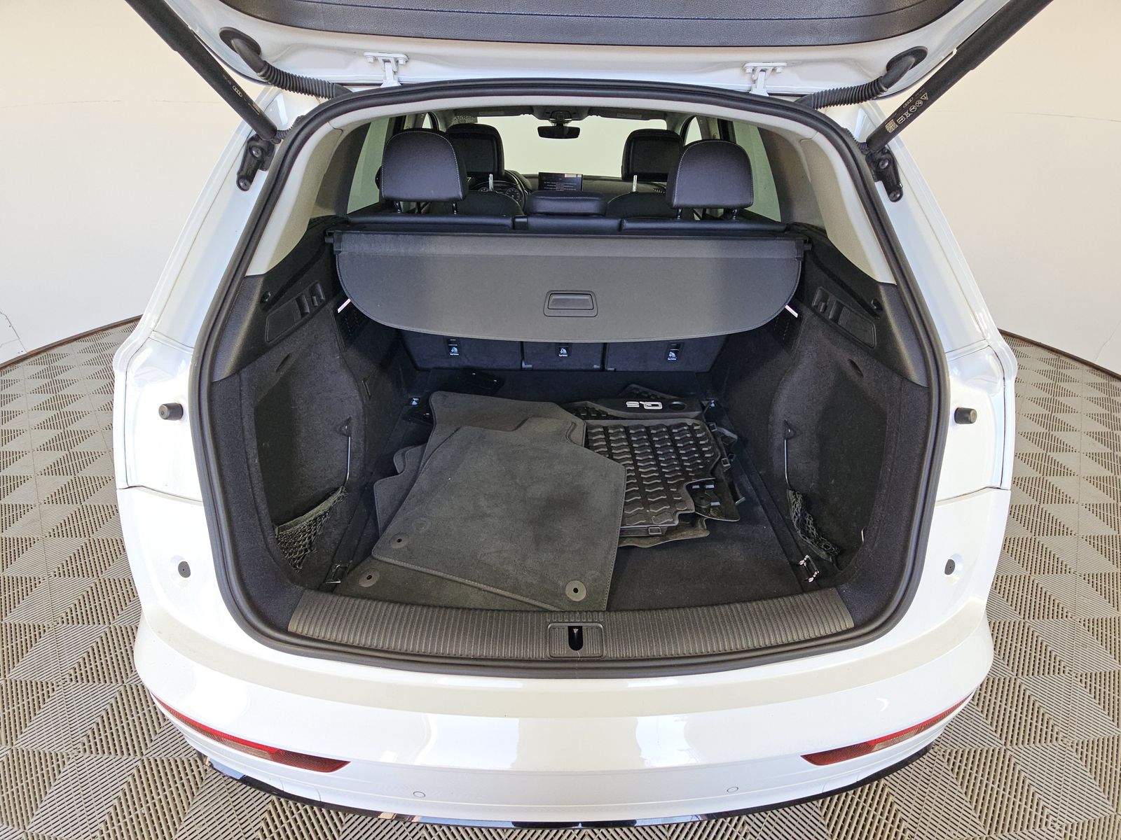 2022 Audi Q5 S line Premium Plus AWD