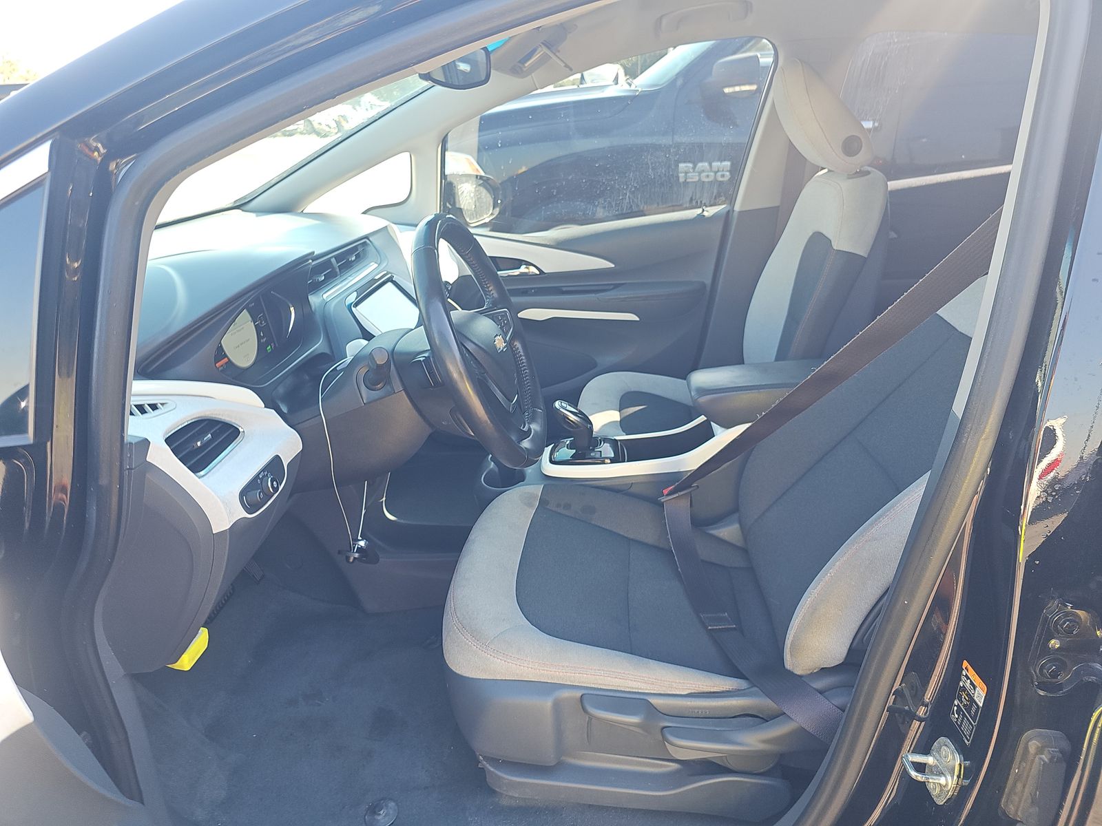 2017 Chevrolet Bolt EV LT FWD