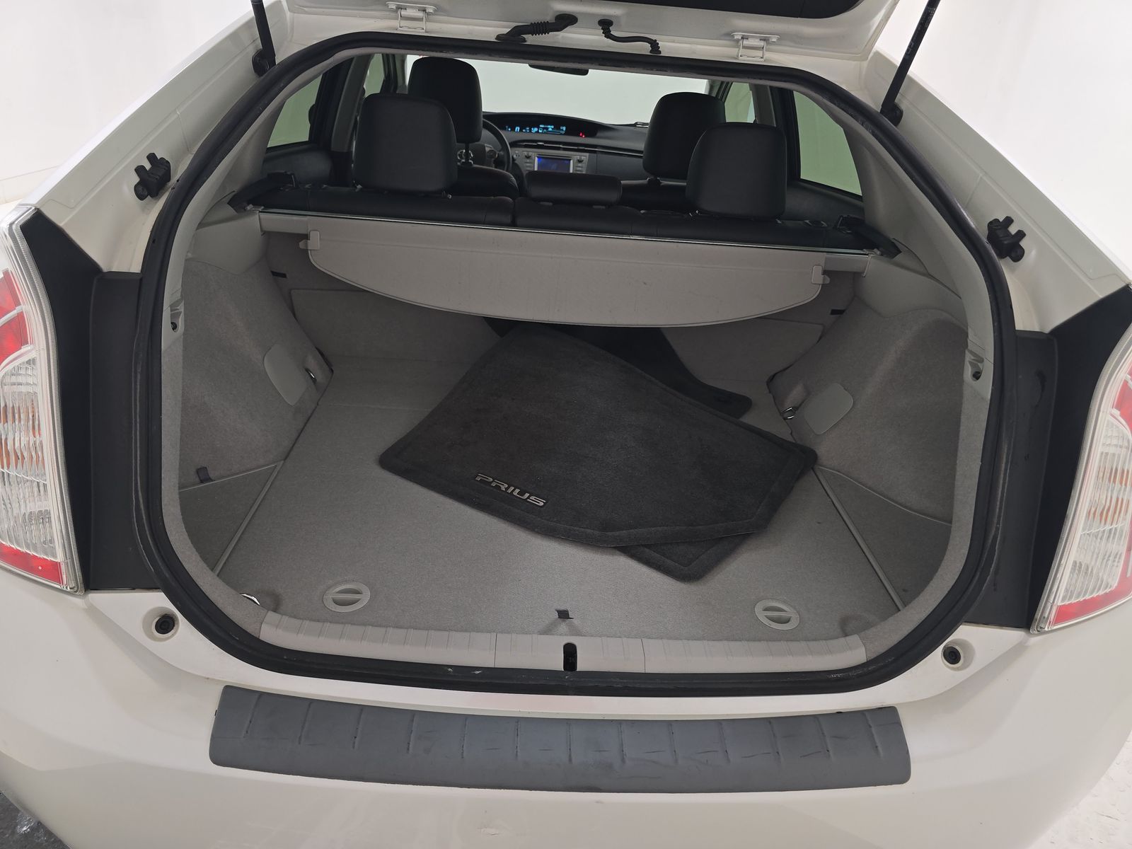 2013 Toyota Prius Persona Series FWD