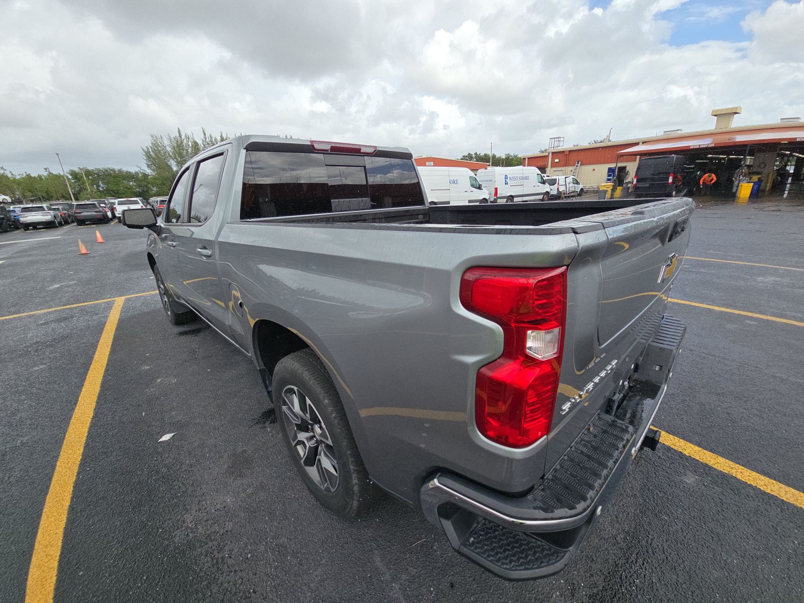 2023 Chevrolet Silverado 1500 LT RWD
