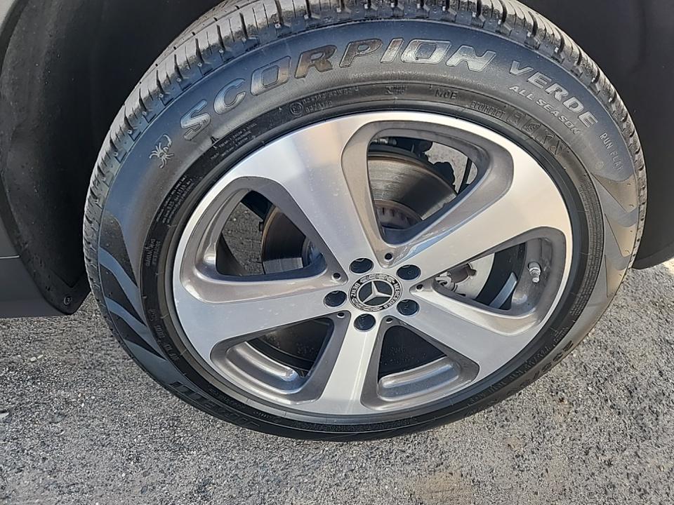 2022 Mercedes-Benz GLC GLC 300 AWD