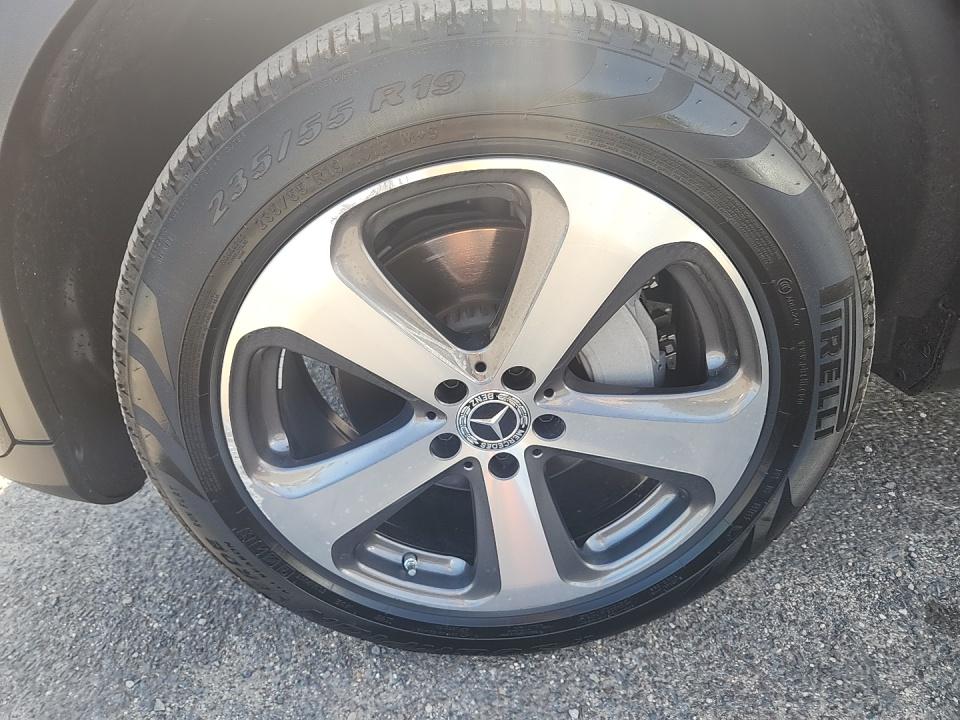 2022 Mercedes-Benz GLC GLC 300 AWD